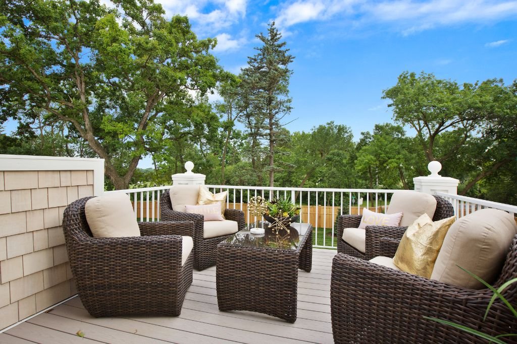 Can You Bring Furniture on Anderson Island Wa: Essential Guidelines